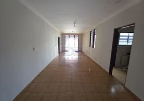Foto 1 de Casa com 3 Quartos para alugar, 164m² em Jardim Irajá, Ribeirão Preto