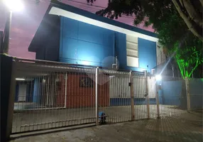 Foto 1 de Sobrado com 3 Quartos para venda ou aluguel, 300m² em Butantã, São Paulo