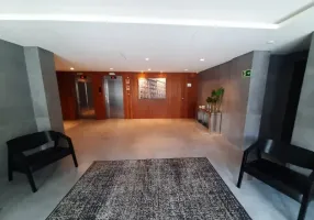 Foto 1 de Apartamento com 1 Quarto à venda, 44m² em Auxiliadora, Porto Alegre