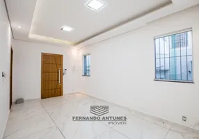 Foto 1 de Casa com 3 Quartos para alugar, 95m² em Floresta, Belo Horizonte