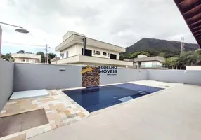 Foto 1 de Casa com 4 Quartos à venda, 230m² em Lagoinha, Ubatuba