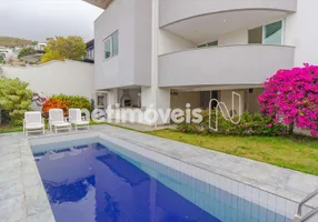 Foto 1 de Casa com 4 Quartos à venda, 360m² em Mangabeiras, Belo Horizonte