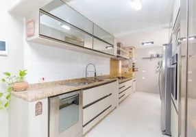 Foto 1 de Casa de Condomínio com 2 Quartos à venda, 128m² em Bairro Alto, Curitiba