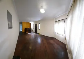 Foto 1 de Casa com 3 Quartos à venda, 250m² em Vila Paiva, São Paulo