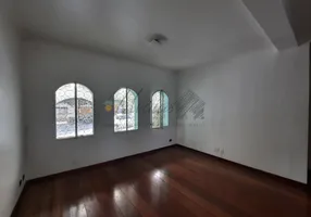 Foto 1 de Sobrado com 3 Quartos à venda, 217m² em Saúde, São Paulo