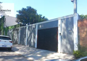 Foto 1 de Casa com 3 Quartos à venda, 300m² em Parque Maria Helena, São Paulo