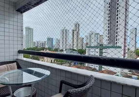 Foto 1 de Apartamento com 3 Quartos à venda, 93m² em Madalena, Recife