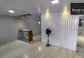 Foto 1 de Casa com 2 Quartos à venda, 80m² em Caiuá, Curitiba