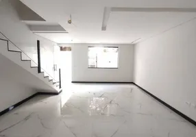 Foto 1 de Casa de Condomínio com 2 Quartos à venda, 90m² em Medeiros, Jundiaí