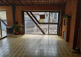 Foto 1 de Casa com 3 Quartos à venda, 250m² em Chora Menino, São Paulo