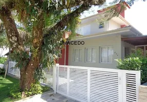 Foto 1 de Casa de Condomínio com 4 Quartos para alugar, 240m² em Lagoinha, Ubatuba