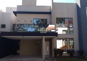 Foto 1 de Casa com 3 Quartos à venda, 282m² em Bacacheri, Curitiba