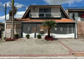 Foto 1 de Casa com 3 Quartos à venda, 330m² em Alto Boqueirão, Curitiba