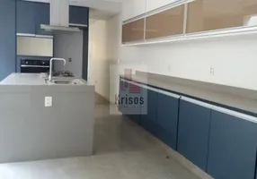 Foto 1 de Sobrado com 3 Quartos à venda, 200m² em Jardim Monte Kemel, São Paulo