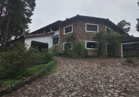 Foto 1 de Casa com 3 Quartos à venda, 960m² em Morada Dos Pássaros, Poços de Caldas