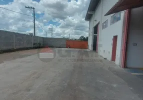 Foto 1 de Galpão/Depósito/Armazém para alugar, 400m² em Zona Industrial, Sorocaba