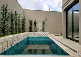 Foto 1 de Casa de Condomínio com 3 Quartos à venda, 180m² em Jardim Valencia, Ribeirão Preto