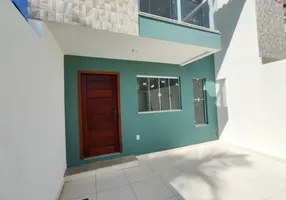 Foto 1 de Casa com 3 Quartos para venda ou aluguel, 110m² em São Marcos, Macaé