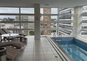 Foto 1 de Apartamento com 1 Quarto para alugar, 30m² em Centro Cívico, Curitiba