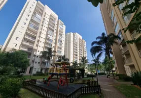 Foto 1 de Apartamento com 2 Quartos para alugar, 61m² em Jardim Tupanci, Barueri