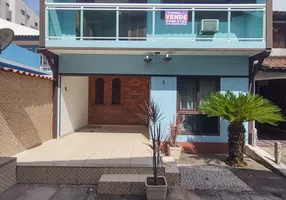 Foto 1 de Casa de Condomínio com 3 Quartos à venda, 120m² em Praia Anjos, Arraial do Cabo