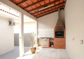 Foto 1 de Casa com 3 Quartos à venda, 212m² em Cidade Nova II, Várzea Paulista