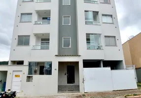 Foto 1 de Apartamento com 2 Quartos à venda, 61m² em Monte Alegre, Camboriú