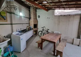 Foto 1 de Casa com 3 Quartos à venda, 180m² em Santo Antônio, São Caetano do Sul