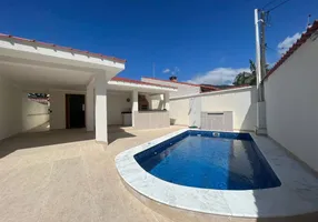 Foto 1 de Casa com 2 Quartos à venda, 150m² em Solemar, Praia Grande