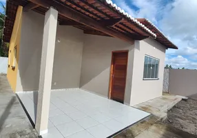 Foto 1 de Casa com 2 Quartos à venda, 150m² em Extremoz, Extremoz