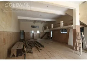 Foto 1 de Sala Comercial para alugar, 326m² em Vila Floresta, Santo André