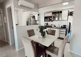 Foto 1 de Apartamento com 2 Quartos à venda, 68m² em Barreiros, São José