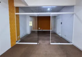 Foto 1 de Sala Comercial para venda ou aluguel, 120m² em Centro, São Paulo