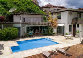 Foto 1 de Casa com 3 Quartos à venda, 436m² em Braunes, Nova Friburgo