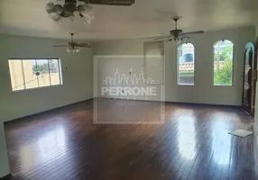 Foto 1 de Sobrado com 4 Quartos à venda, 390m² em Jardim Piqueroby, São Paulo