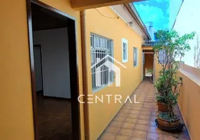 Foto 1 de Casa com 2 Quartos à venda, 80m² em Vila Augusta, Guarulhos