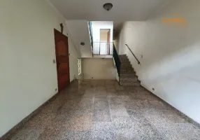 Foto 1 de Sobrado com 3 Quartos à venda, 215m² em Vila Sônia, São Paulo