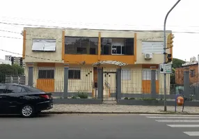 Foto 1 de Apartamento com 1 Quarto para alugar, 63m² em Medianeira, Porto Alegre