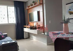 Foto 1 de Apartamento com 2 Quartos à venda, 42m² em Vila Curuçá, São Paulo