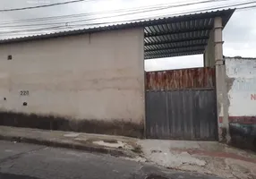 Foto 1 de Galpão/Depósito/Armazém à venda, 200m² em Padre Eustáquio, Belo Horizonte