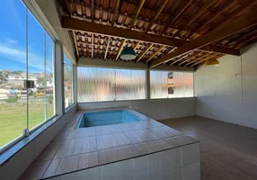 Foto 1 de Casa com 3 Quartos à venda, 170m² em Parque das Cigarreiras, Taboão da Serra