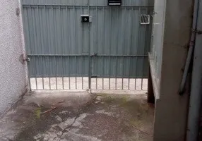 Foto 1 de Sobrado com 4 Quartos à venda, 100m² em Pari, São Paulo