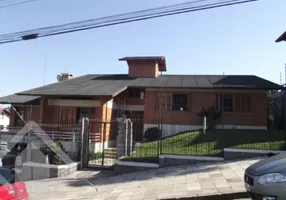 Foto 1 de Casa com 4 Quartos à venda, 427m² em Cinquentenário, Caxias do Sul