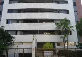 Foto 1 de Apartamento com 3 Quartos para alugar, 102m² em Graças, Recife