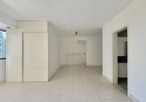 Foto 1 de Apartamento com 2 Quartos à venda, 77m² em Belvedere, Belo Horizonte