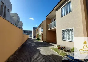 Foto 1 de Sobrado com 3 Quartos à venda, 90m² em Uberaba, Curitiba