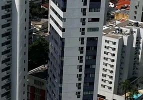 Foto 1 de Apartamento com 1 Quarto para alugar, 40m² em Boa Viagem, Recife