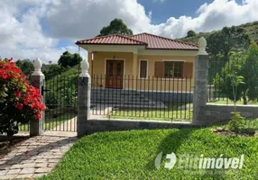 Foto 1 de Casa com 2 Quartos à venda, 135m² em Vieira, Teresópolis