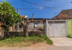 Foto 1 de Casa com 3 Quartos à venda, 95m² em Humaitá, Porto Alegre