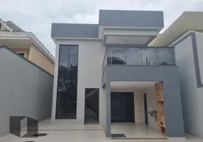 Foto 1 de Casa de Condomínio com 4 Quartos à venda, 252m² em Barra da Tijuca, Rio de Janeiro